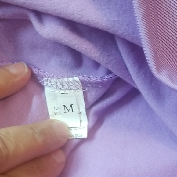 NWOT CUTE CROPED TOP - Picture 4 of 5